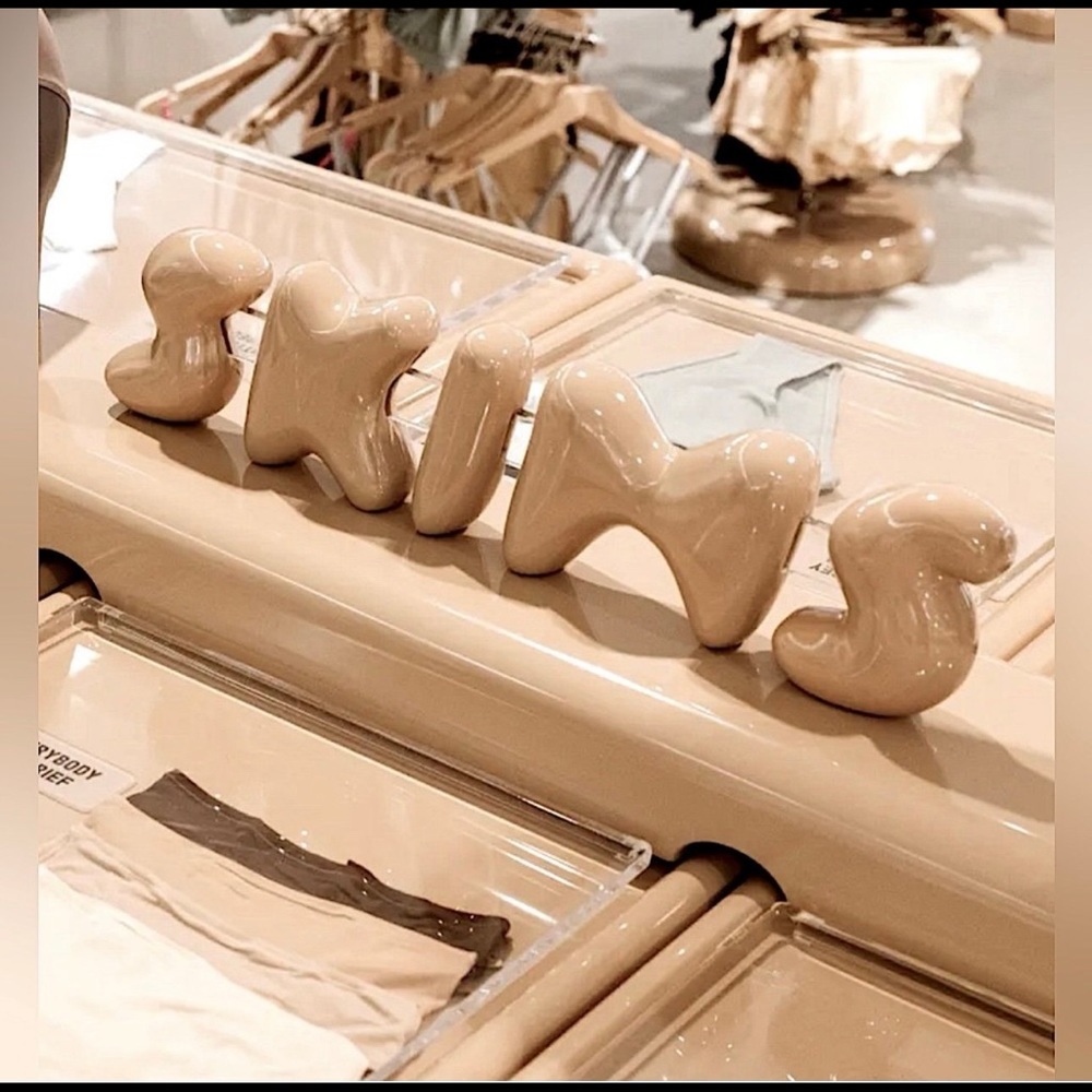 Skims all Share Show - Picture 1 of 1